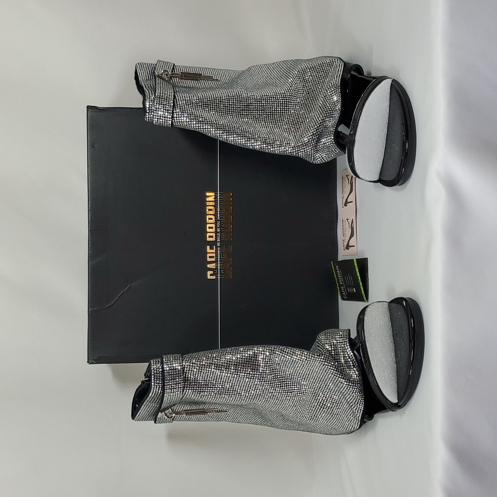 CAPE ROBBIN Carami Round Toe Fold Over Shiloha Rhinestone Flat Sandals ~ Black - Picture 7 of 17